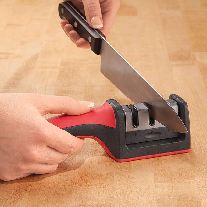 Knife sharpener
